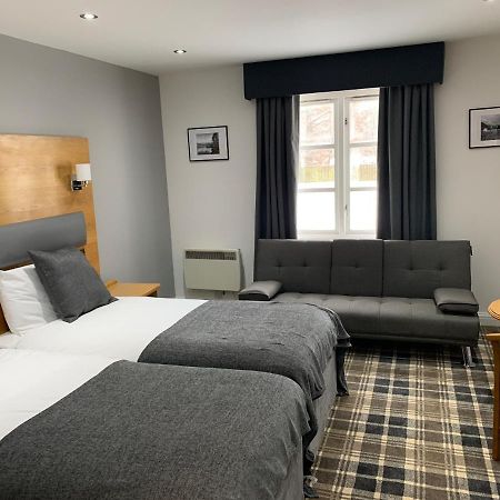 Crowwood Hotel And Alba Restaurant Chryston Extérieur photo
