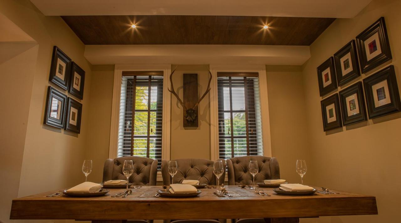 Crowwood Hotel And Alba Restaurant Chryston Extérieur photo