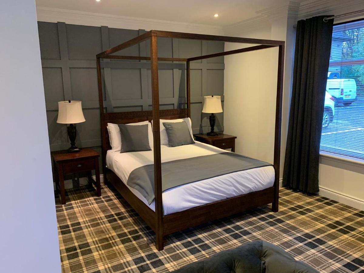 Crowwood Hotel And Alba Restaurant Chryston Extérieur photo