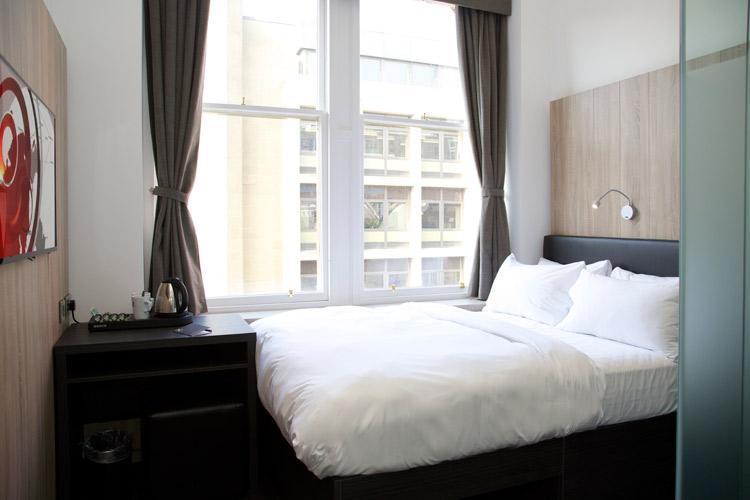 Crowwood Hotel And Alba Restaurant Chryston Extérieur photo