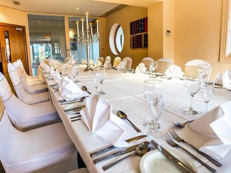Crowwood Hotel And Alba Restaurant Chryston Extérieur photo