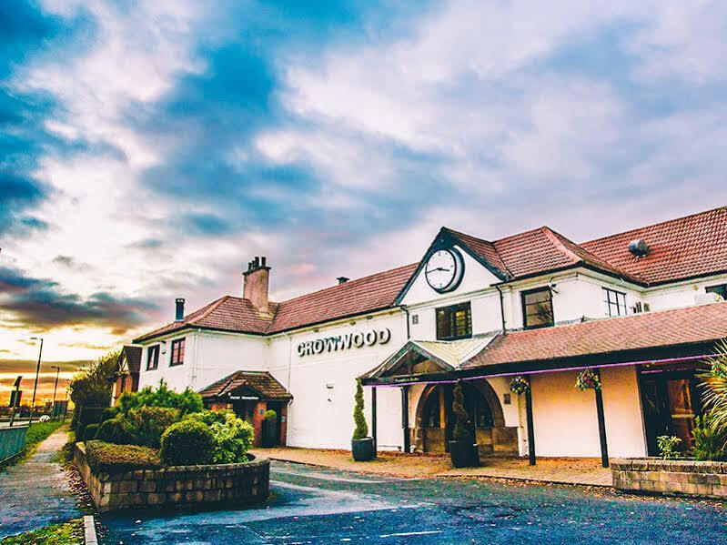 Crowwood Hotel And Alba Restaurant Chryston Extérieur photo
